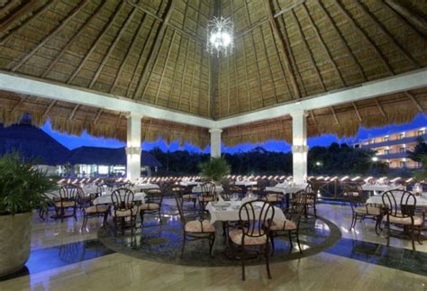 the royal suites yucatan palladium.